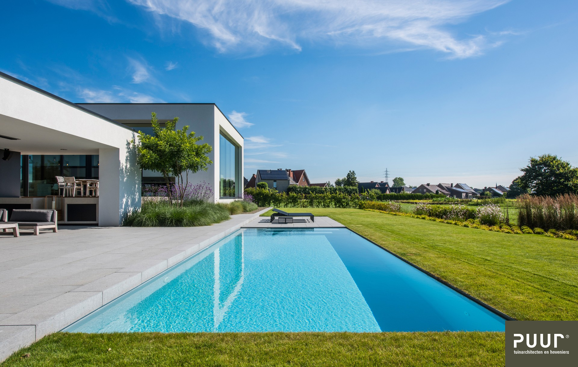 Zwembad bij moderne villa in Liempde - Puur Groen